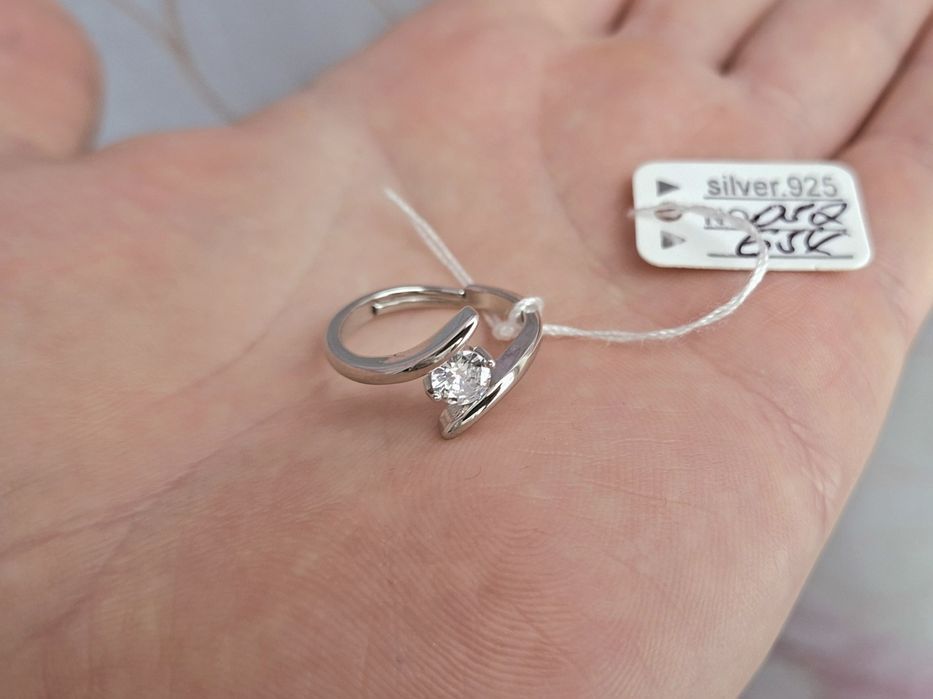 Срібна каблучка 925 проба!