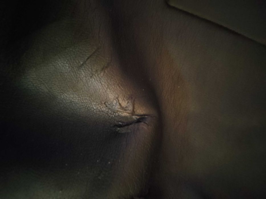 Kurtka guess nowa z wadami