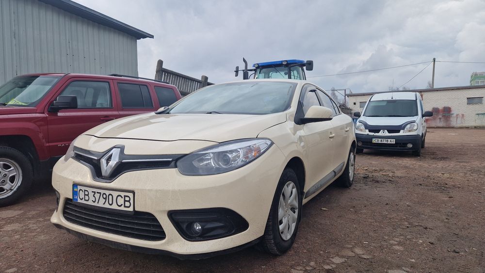 Продам Рено флюенс