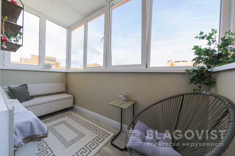 Сім'ї Кульженків 31а, 2 кімнатна, ЖК "Яскравий", Мінська, Оболонь