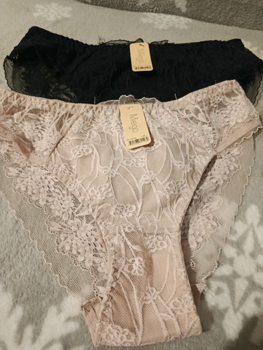 Majtki z koronką