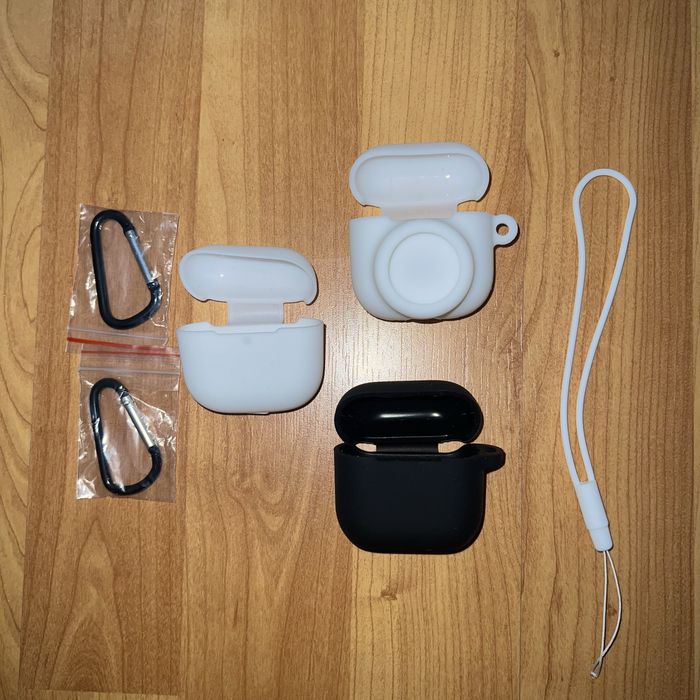 Apple AirPods 4 com Cancelamento Ativo de Ruído