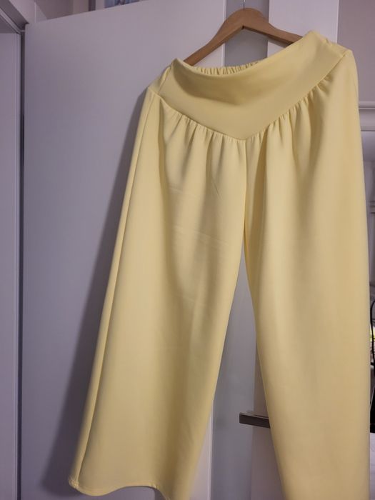 Nowy dres uniwersalny żółty