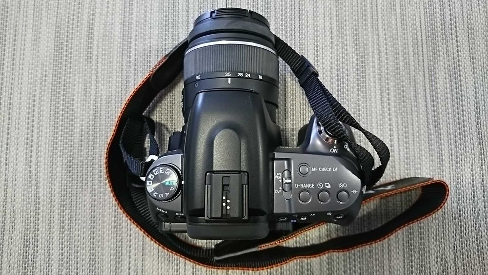 Sony @ 550 14,2 Mega Pixels