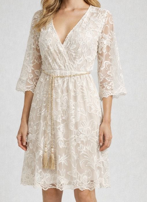 Sukienka koronkowa r.36 piękna NOWA