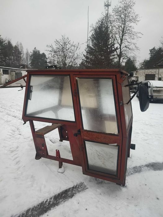 Kabina Massey Ferguson255