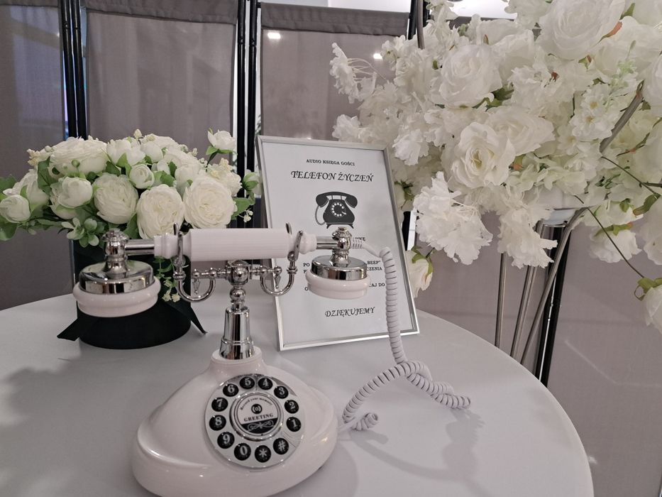 Telefon życzeń audio, Księga Gości