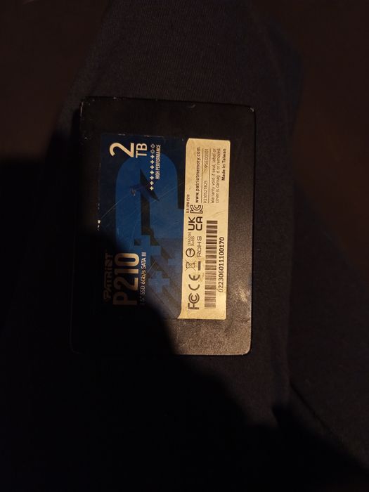 Dysk SSD 2terabajty sata 3 (2,5)( 6gb/s)