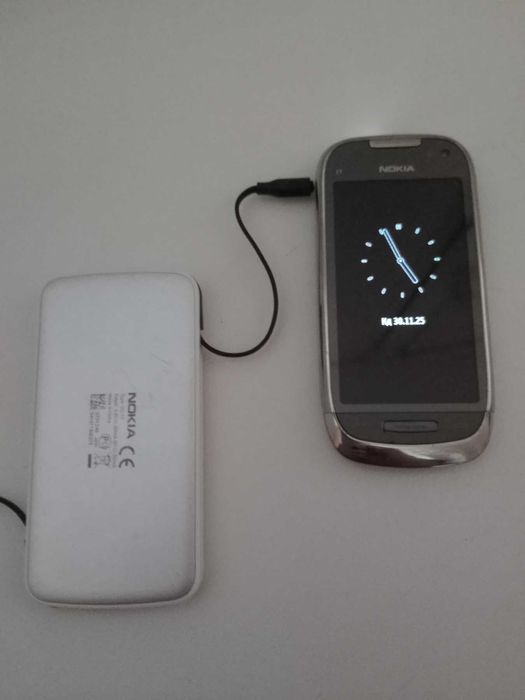 Смартфон Nokia C700 (full kit)