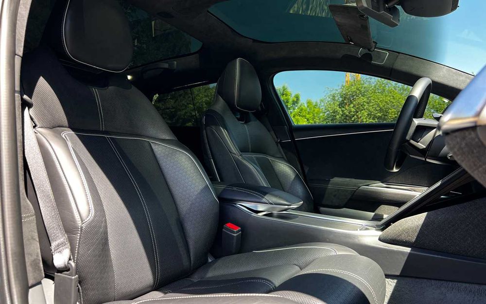 Lucid Air 2022 року
