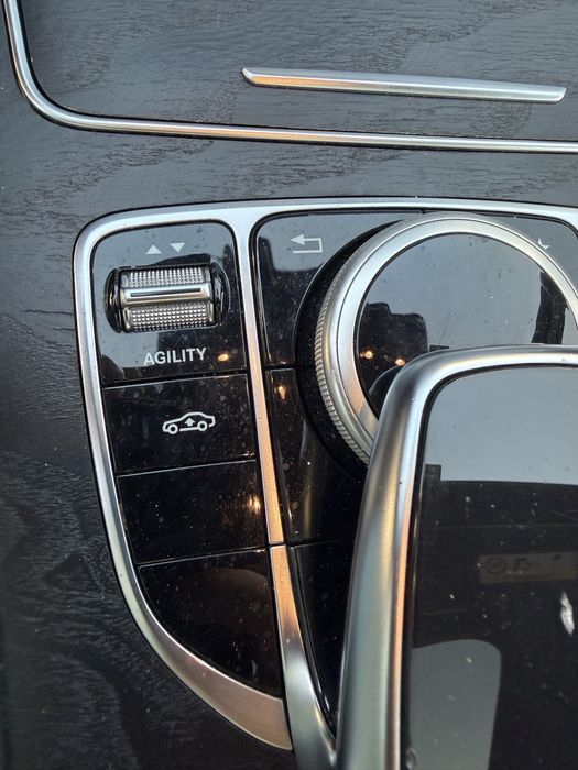 Mercedes c300h AMG  / diesel / nacional / full extras