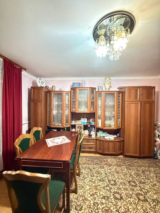 Будинок – Куликів - Більше