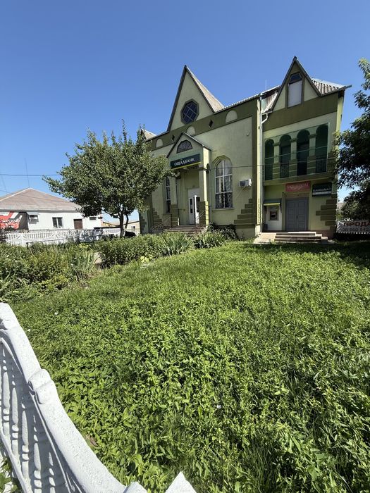 Комерційне приміщення в с. Демидівка