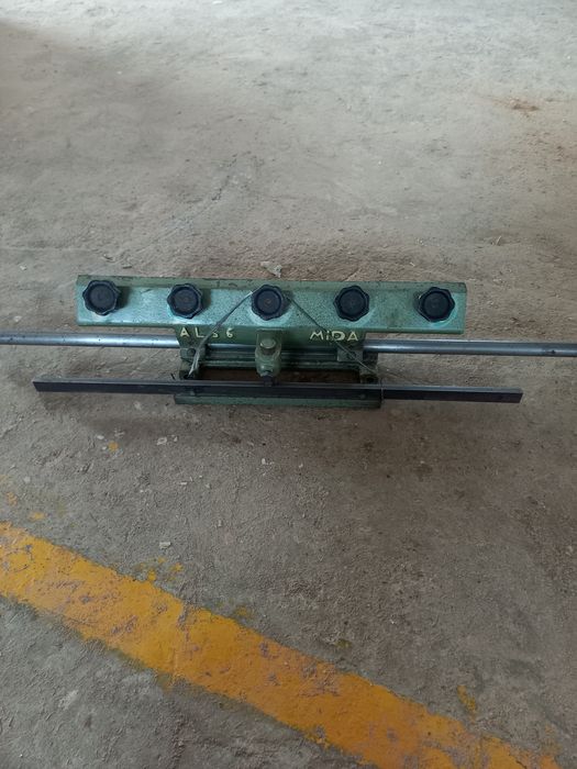 Lixas de cintas e garanpos de mão,   Preço sobre consulta..