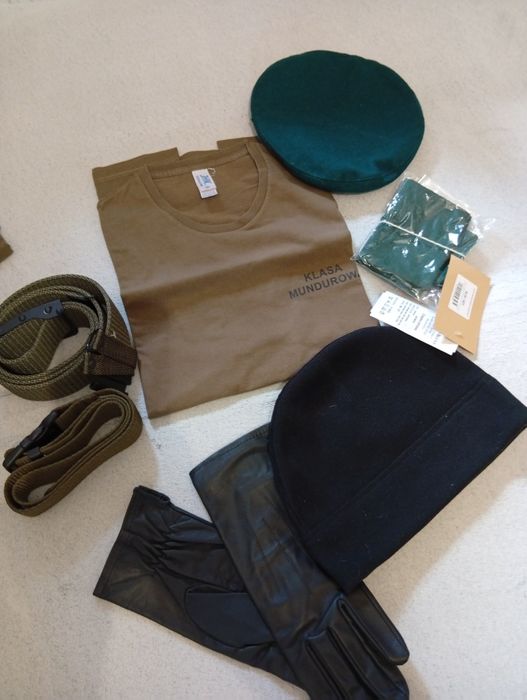 Mundur klasa wojskowa roz. M/L, całość 1500zł