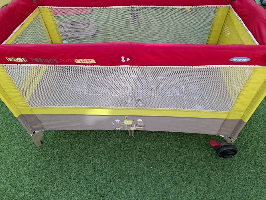 Cama de viagem Jané