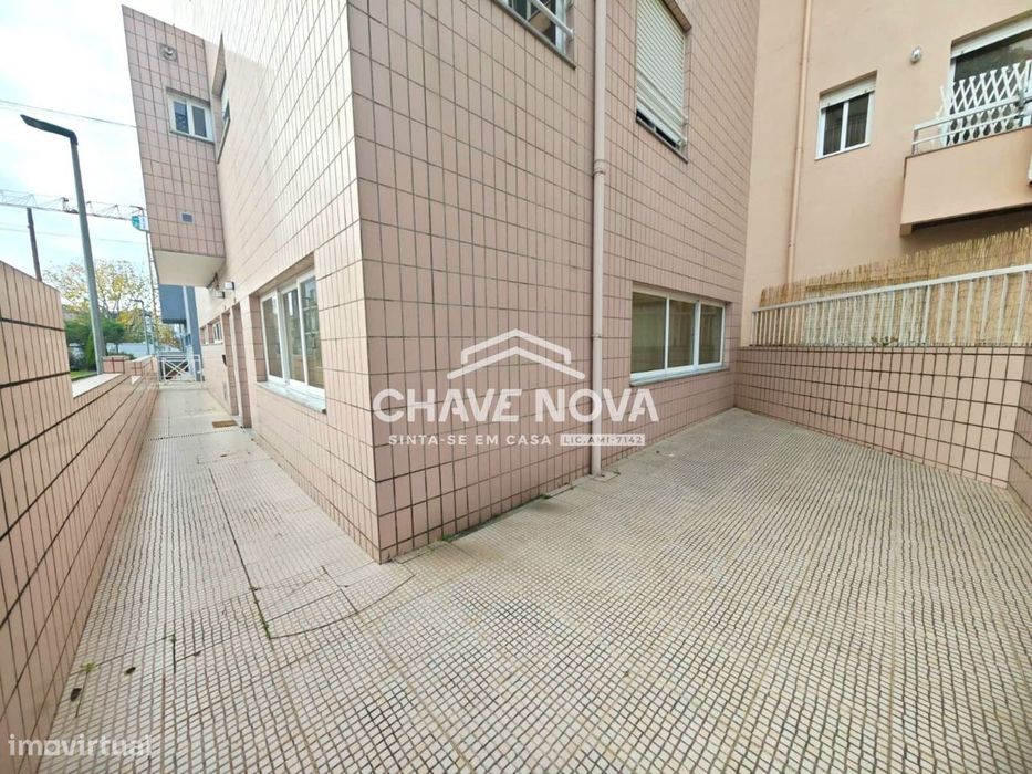 T0 com terraço remodelado Pedroso, Vila Nova de Gaia GRJ/00173/CO
