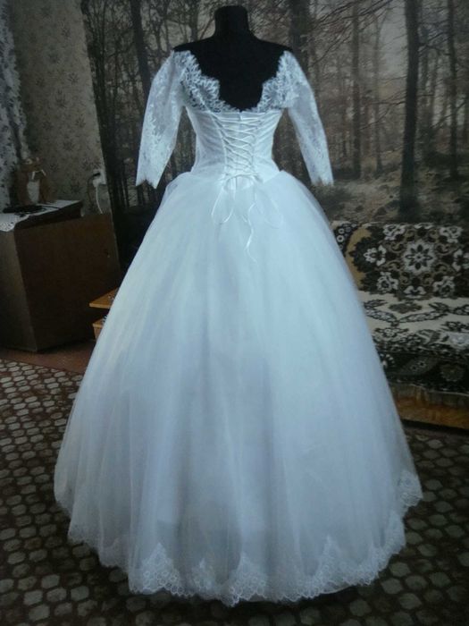 Новое свадебное платье 44-46р.