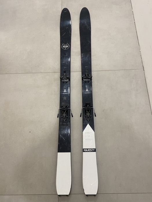 Majesty Werewolf CLT 175cm + majesty r12 + foki majesty