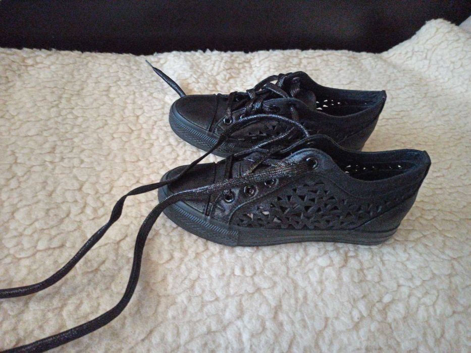 Buty damskie na lato i nie tylko