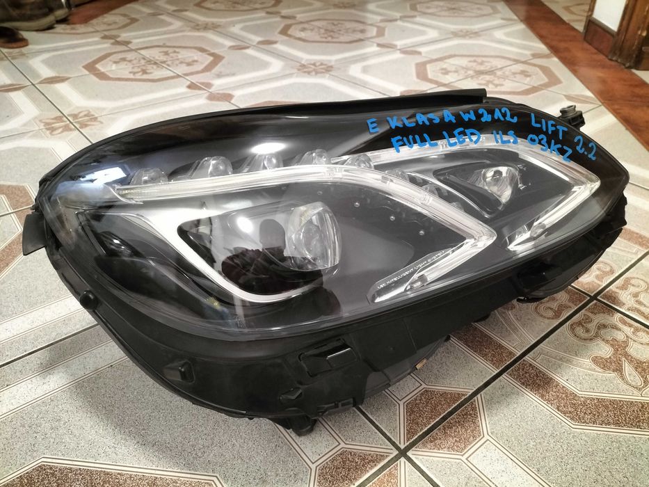 Mercedes  E klasa W212 prawa lampa full LED po lifcie