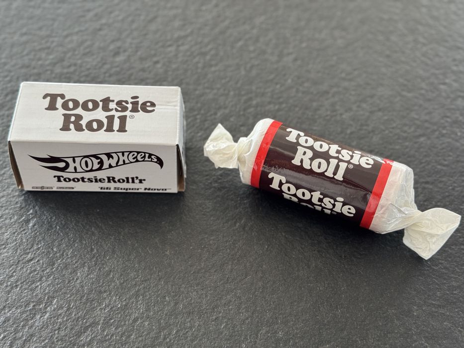 Hot Wheels RLC Tootsie Roll '66 Super Nova TootsieRoll'r