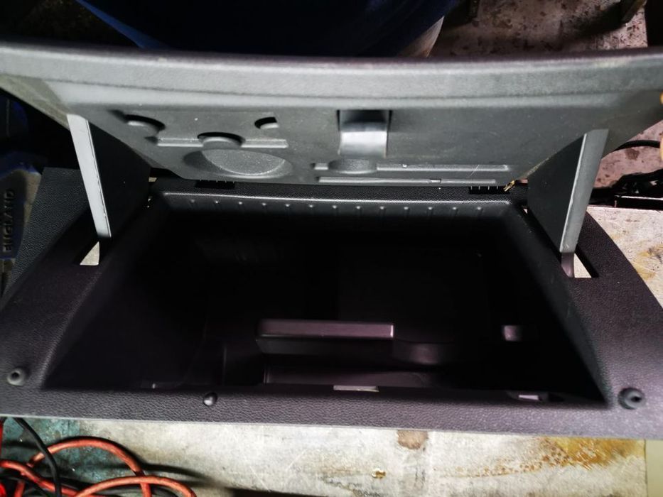 OPEL CORSA D PORTA LUVAS - PL007