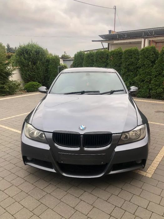 sprzedam wszystkie czesci mechaniczne oraz blacharskie do bmw e90 2.0