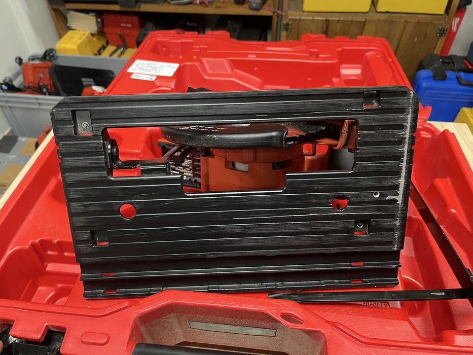 Hilti SC 30WR-22 Nuron / дискова пила Хілті Нурон 190 мм