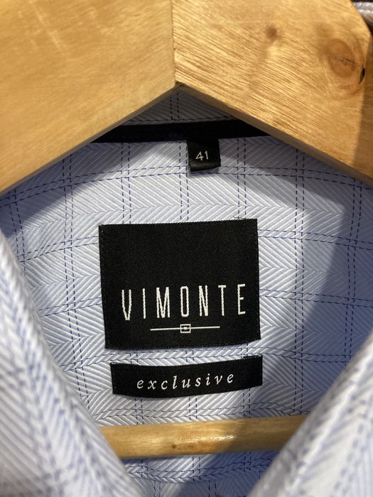 Błękitna koszula z długim rękawem