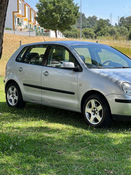 2004 Vw polo 1.2 12v a gasolina 230 mil km Está como novo !!! Tem ac