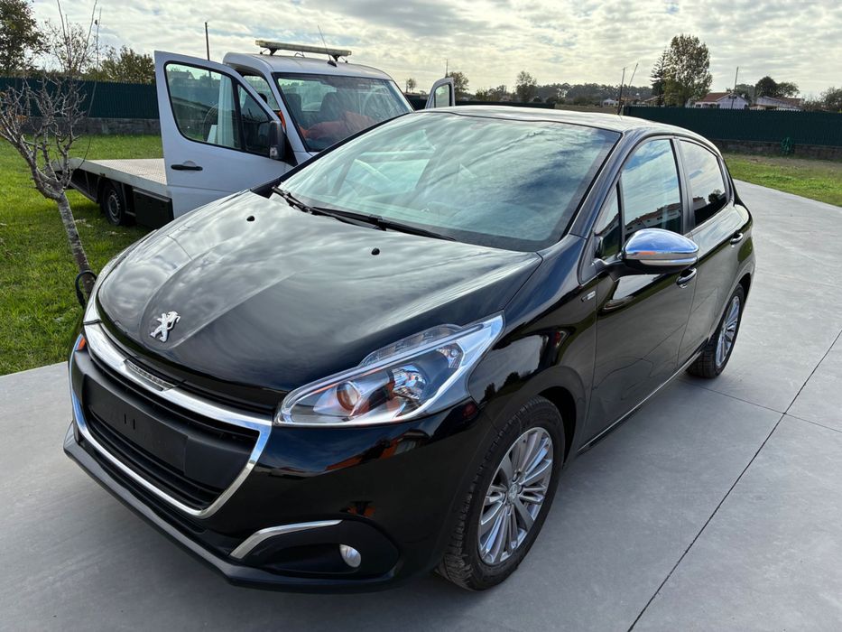 Automóvel Peugeot