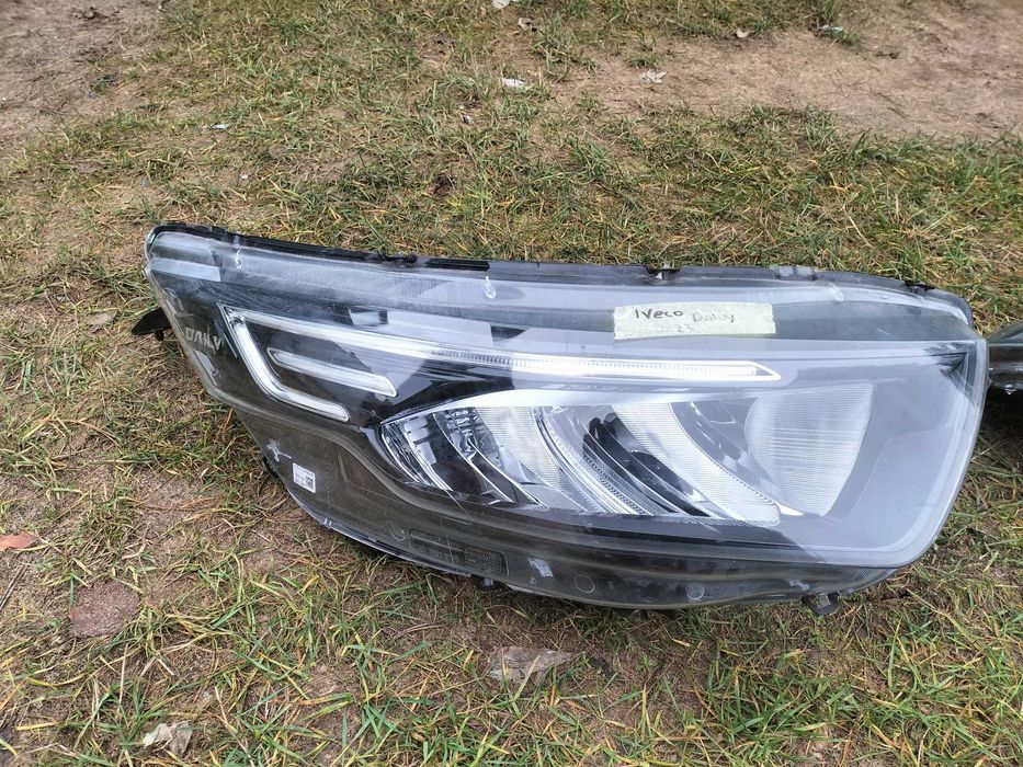 Iveco Daily prawa lampa full LED