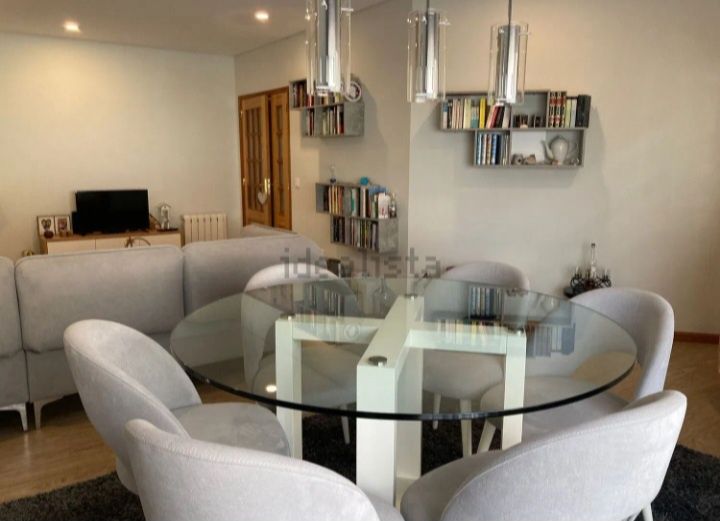 Apartamento T2 Alfena (Valongo) aos correios CTT( para arrendamento)