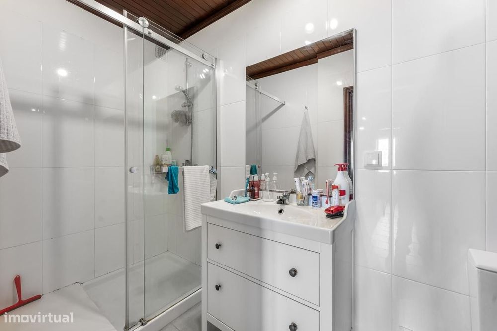 Penthouse T4 com piscina, Junqueiro Carcavelos, Cascais