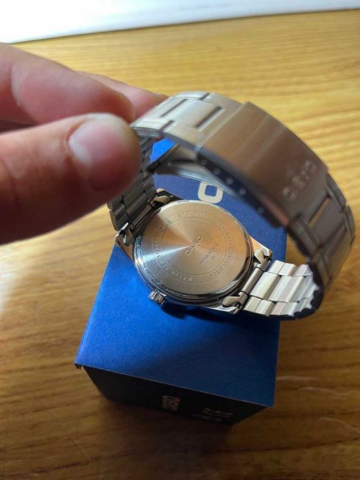 Годинник casio MTP-V001D-7BUDF