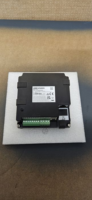 Hikvision DS-KD8003-IME1(B) wideodomofon stacja bramowa