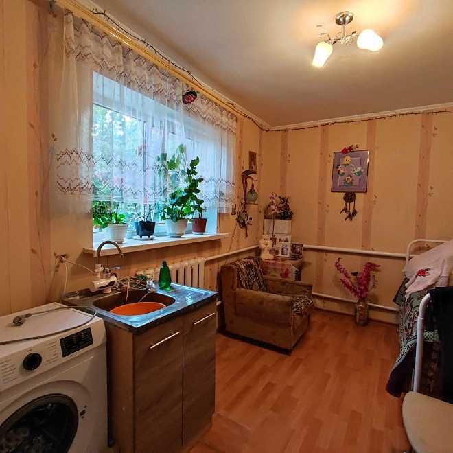 будинок у передмісті с/т "Хвиля"
