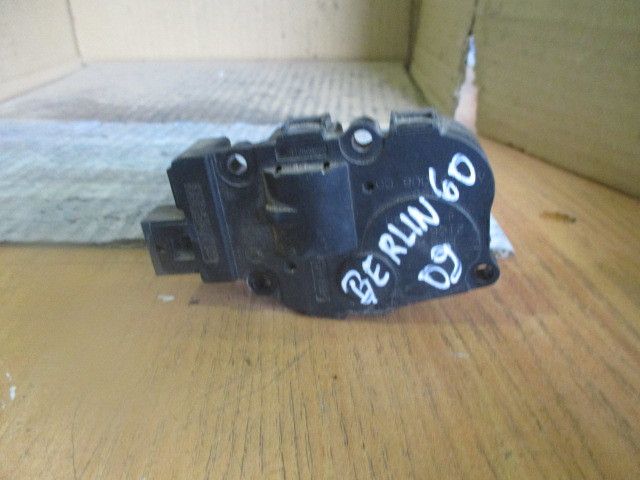 Motor da comporta da sofagem CITROËN Berlingo Van (B9)