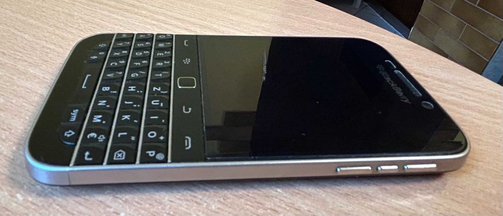 BlackBerry Classic Q20