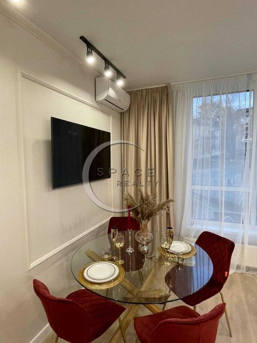 Продаж дизайнерської 2к-кв в ЖК Новопечерський квартал №5 Печерськ