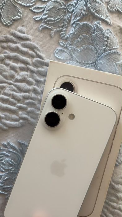 iphone 16 branco