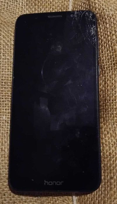Телефон  Honor  7 A