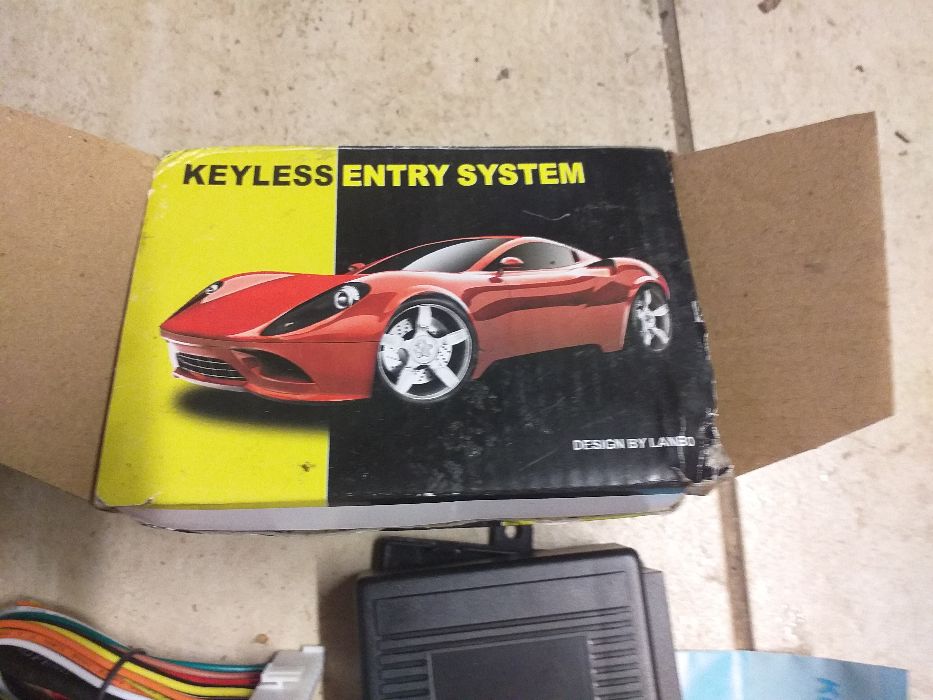 Unidade de comando Fecho Central Universal