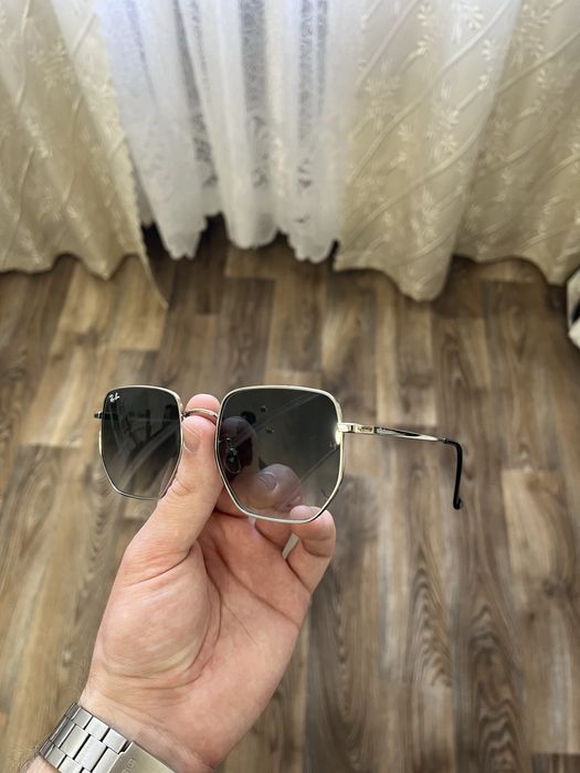 Оригінальні окуляри RayBan у металевій оправі