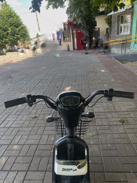 Dozer B500 електроскутер (вигідно)
