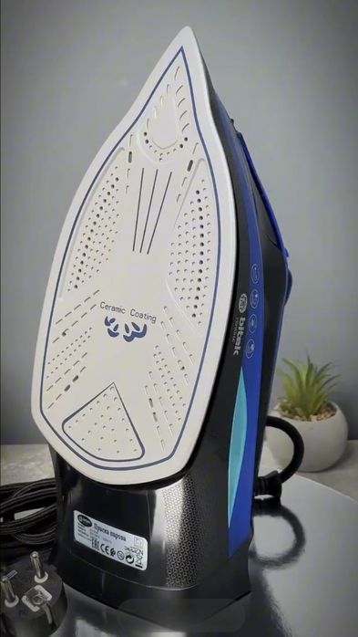 МОЩНЫЙ! Утюг паровой с керамической подошвой, праска, отпариватель