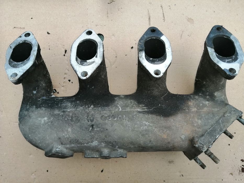 Впускний, випускний колектор iveco daily e3 2.8td sofim 8140.43c