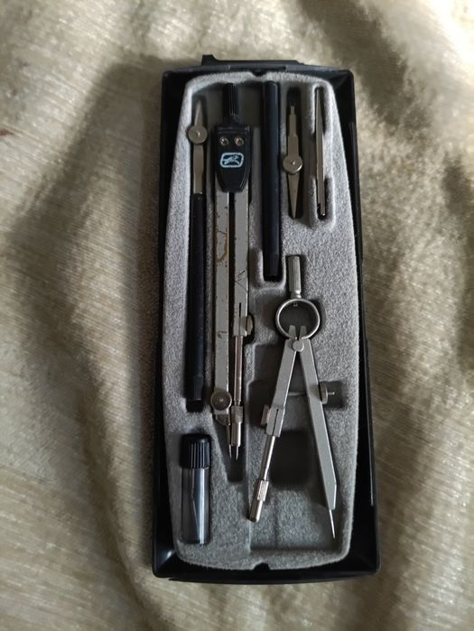 Готовальня для креслення