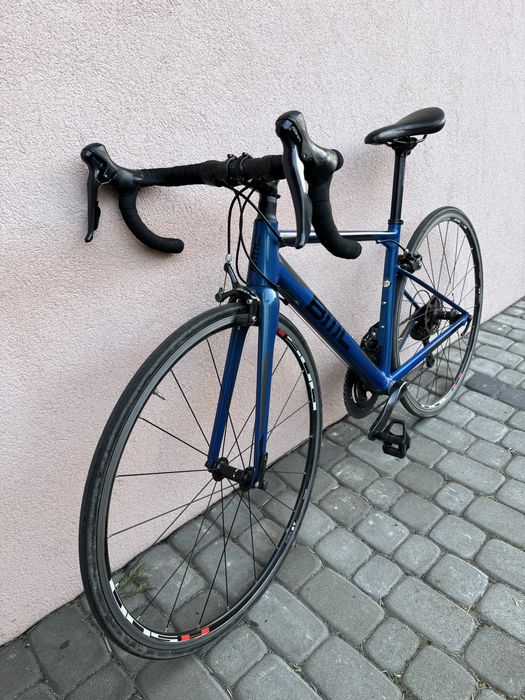 Rower szosowy BMC rama M